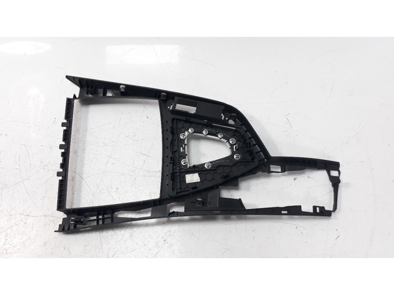 Recambio de moldura para bmw serie 1 lim. (f20) 2.0 turbodiesel referencia OEM IAM 51169207313  