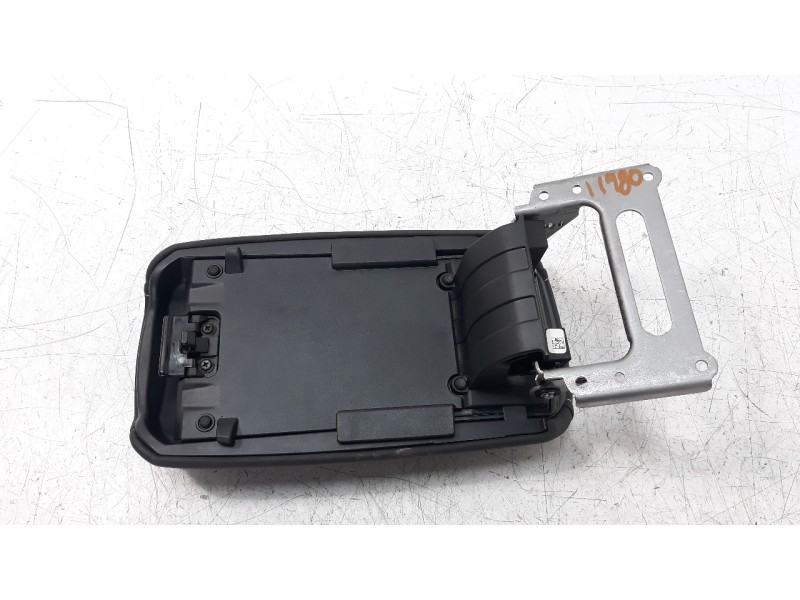 Recambio de apoyabrazos central para toyota corolla (e21) referencia OEM IAM 5890502G10C4  