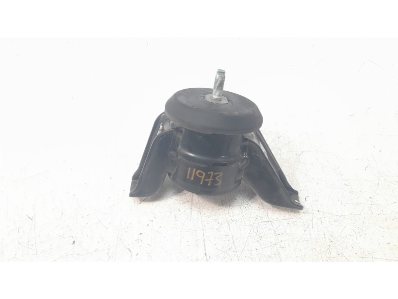 Recambio de soporte motor derecho para hyundai tucson kosmo 4wd referencia OEM IAM 21810D3500  