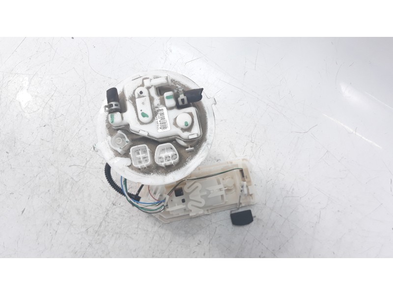 Recambio de bomba combustible para toyota corolla (e21) referencia OEM IAM 7702002C50  