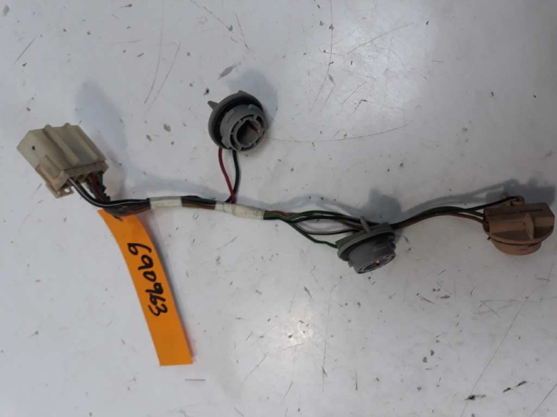 Recambio de portalamparas para nissan pick-up (d22) td doble cabina navara 4x4 referencia OEM IAM   