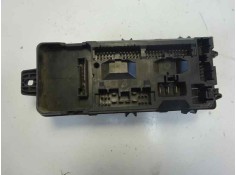 Recambio de caja reles / fusibles para volvo s40 berlina 1.6 referencia OEM IAM 30889989   2