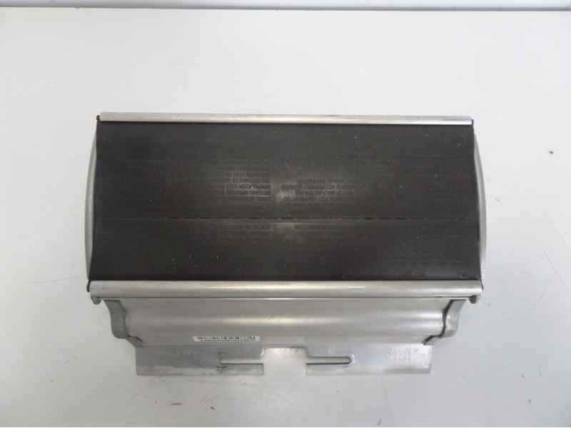 Recambio de airbag delantero derecho para mercedes-benz clase a (w168) 160 l (168.133) referencia OEM IAM 12659901  