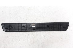 Recambio de moldura para kia optima 1.7 crdi cat referencia OEM IAM 85884D4000   2