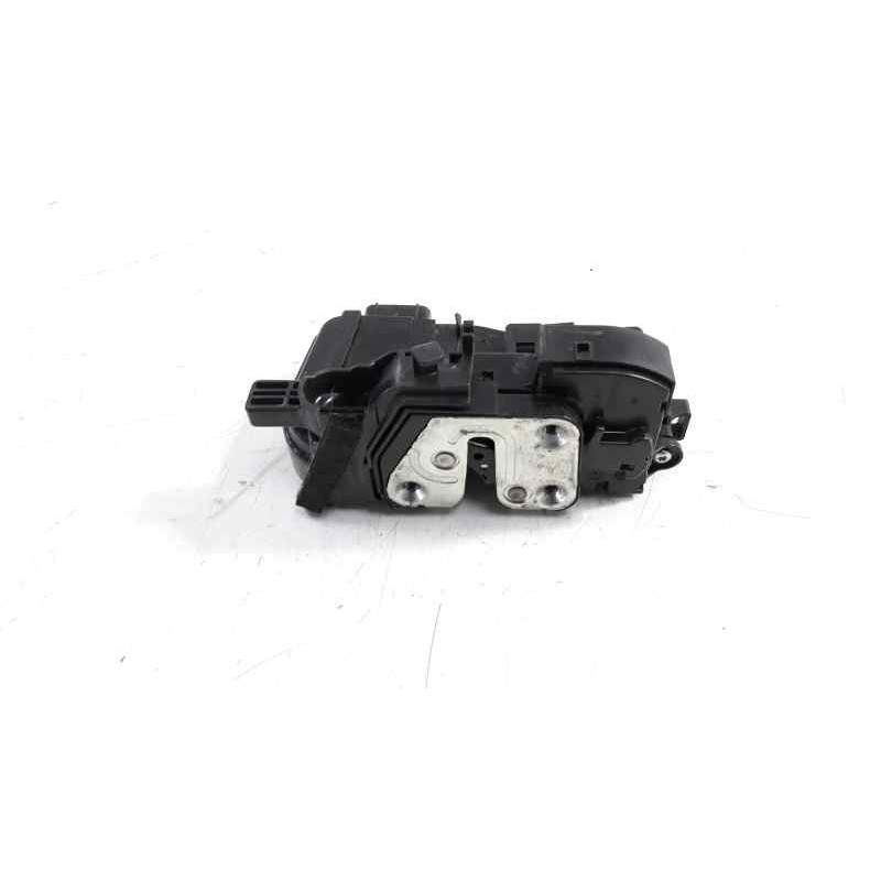 Recambio de cerradura puerta trasera derecha para kia sportage concept 4x2 referencia OEM IAM 814203U000  