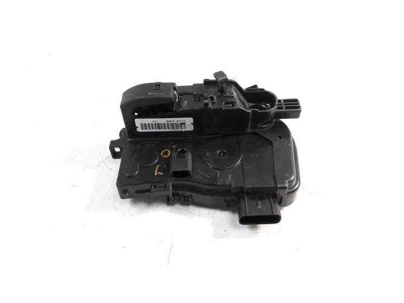 Recambio de cerradura puerta trasera derecha para kia sportage concept 4x2 referencia OEM IAM 814203U000  