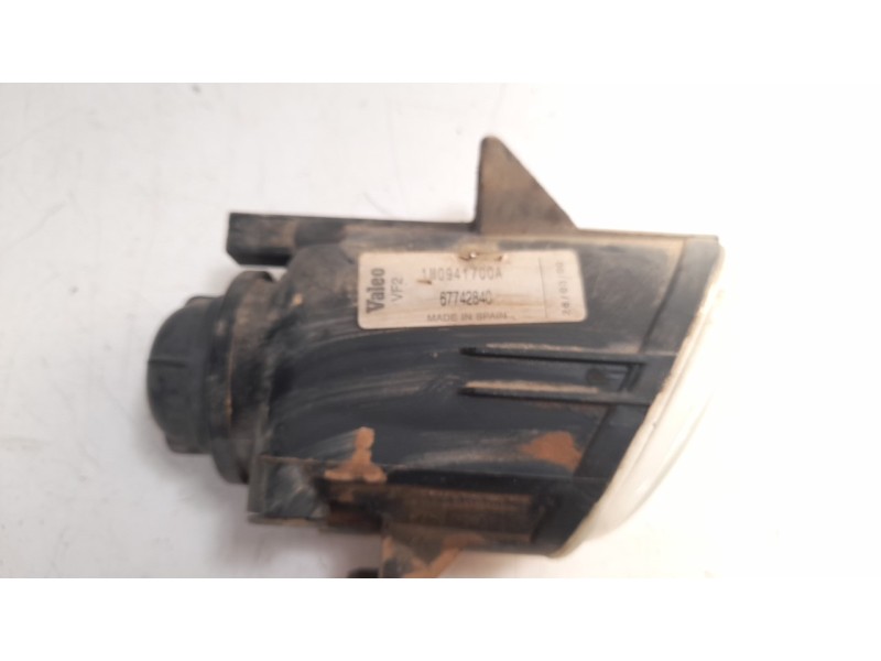 Recambio de faro antiniebla derecho para seat toledo (1m2) 1.9 tdi referencia OEM IAM 1M0941700A  