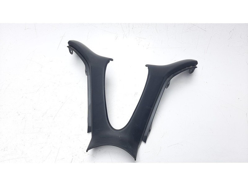 Recambio de moldura para yamaha x-max 125 referencia OEM IAM BL1F831200  