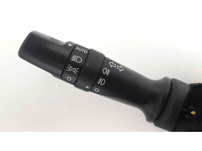 Recambio de mando multifuncion para hyundai i20 1.2 16v cat referencia OEM IAM   