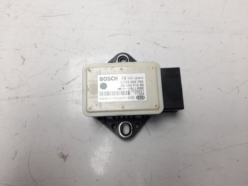 Recambio de sensor para peugeot 308 sw envy referencia OEM IAM 9664661580  