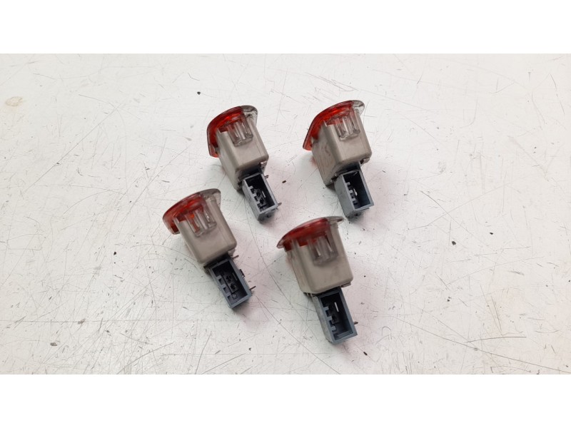 Recambio de luz interior para seat toledo (1m2) 1.9 tdi referencia OEM IAM 1J0947411B  