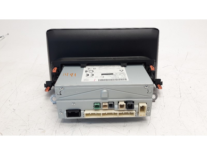 Recambio de sistema navegacion gps para toyota corolla (e21) referencia OEM IAM 8614002C41  