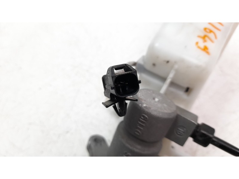Recambio de bomba freno para hyundai tucson 1.6 crdi cat referencia OEM IAM 58510D7100  