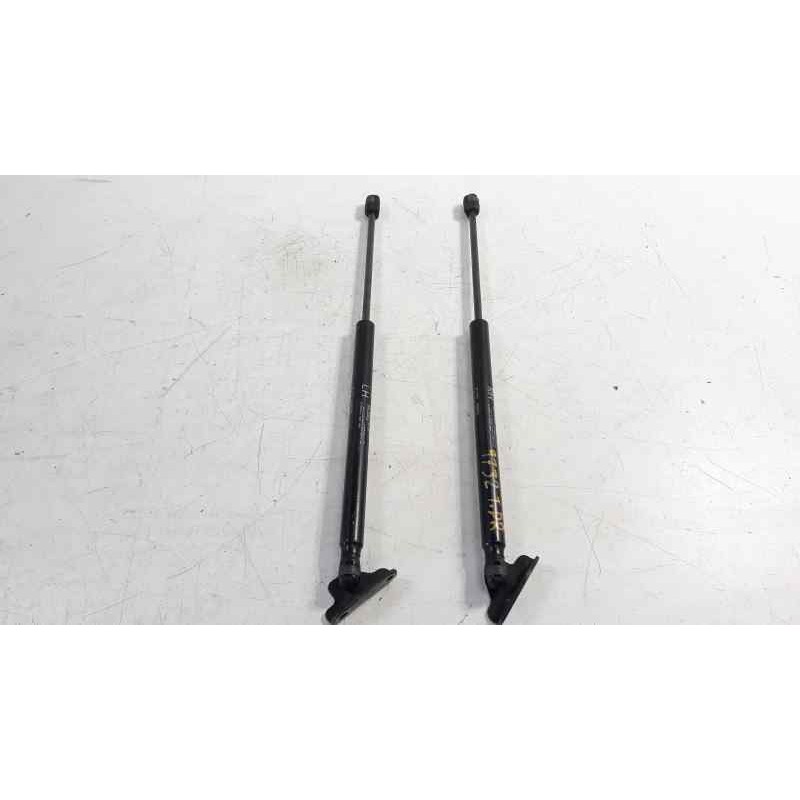 Recambio de amortiguadores maletero / porton para kia sportage concept 4x2 referencia OEM IAM 460MM570N 817803W000 817703W000
