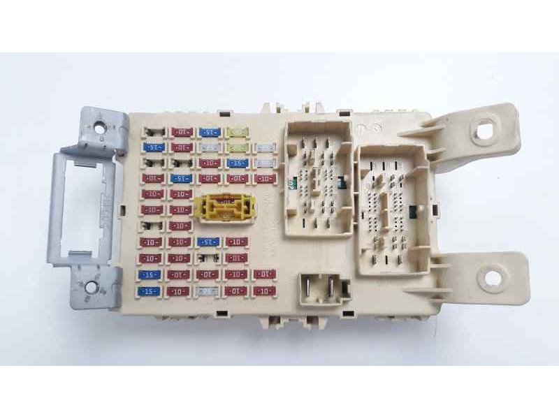 Recambio de caja reles / fusibles para hyundai i20 1.2 16v cat referencia OEM IAM 919511J030  