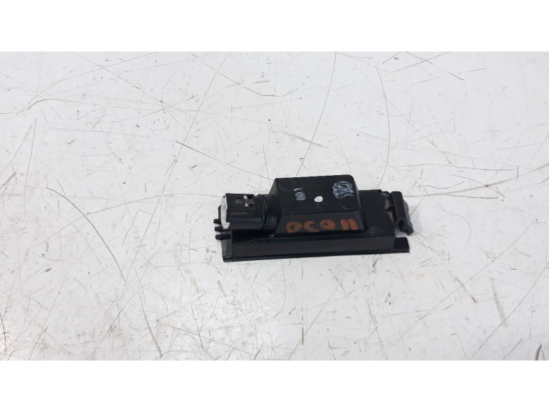 Recambio de piloto matricula para kia niro referencia OEM IAM 92501F6000  