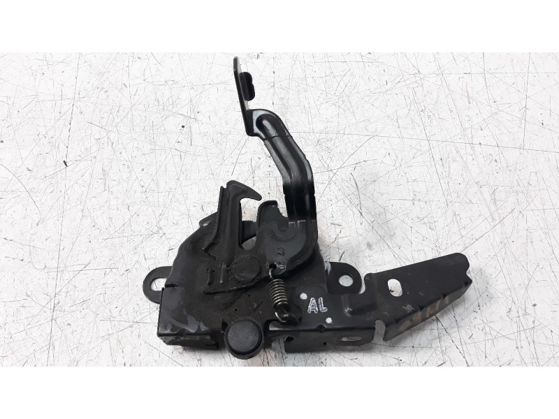 Recambio de cerradura capo para toyota corolla (e21) referencia OEM IAM 5351002790  