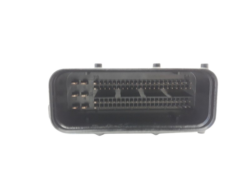 Recambio de centralita motor uce para hyundai tucson 1.6 crdi cat referencia OEM IAM 296102U150  