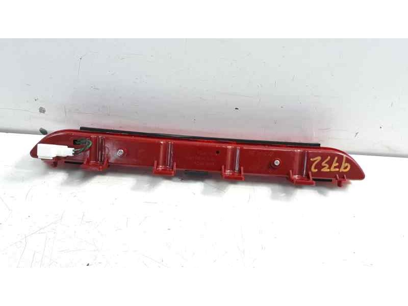 Recambio de luz central de freno para kia sportage concept 4x2 referencia OEM IAM 927003W000  