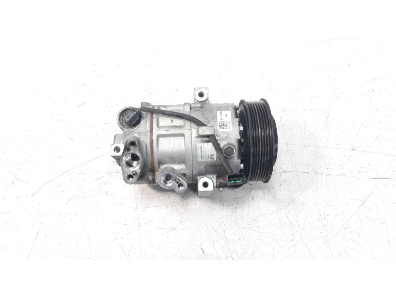 Recambio de compresor aire acondicionado para hyundai tucson 1.6 crdi cat referencia OEM IAM CA500NFJCB04 320175 