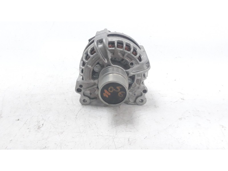 Recambio de alternador para volkswagen polo 1.0 tsi referencia OEM IAM 05E903027B  