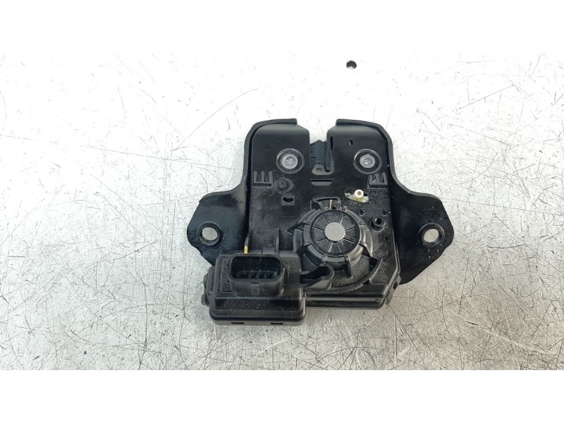 Recambio de cerradura maletero / porton para dacia sandero iii stepway expression referencia OEM IAM 905030754R  