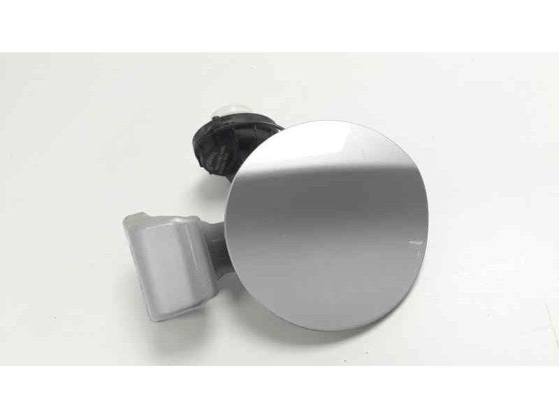 Recambio de tapa exterior combustible para hyundai i20 1.2 16v cat referencia OEM IAM 695101J000  