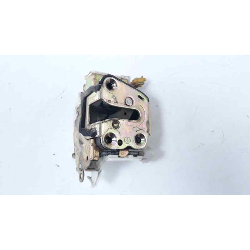 Recambio de cerradura puerta delantera derecha para nissan terrano/terrano.ii (r20) 2.7 turbodiesel referencia OEM IAM   