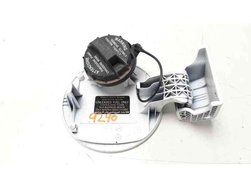 Recambio de tapa exterior combustible para hyundai i20 1.2 16v cat referencia OEM IAM 69510C7000  