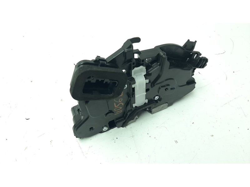 Recambio de cerradura puerta delantera izquierda para volkswagen polo 1.0 tsi referencia OEM IAM 5TB837015B  