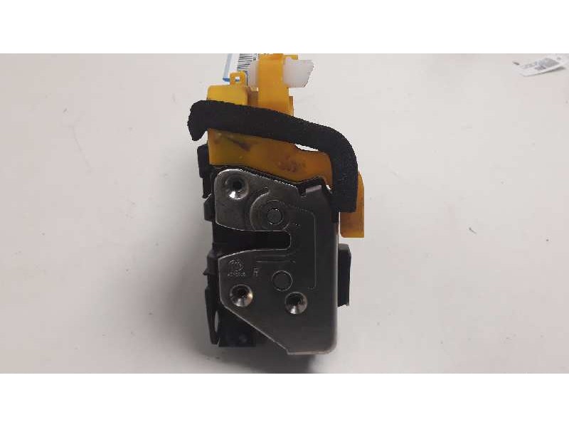Recambio de cerradura puerta delantera derecha para kia cee´d concept referencia OEM IAM 81320A2110JKF  