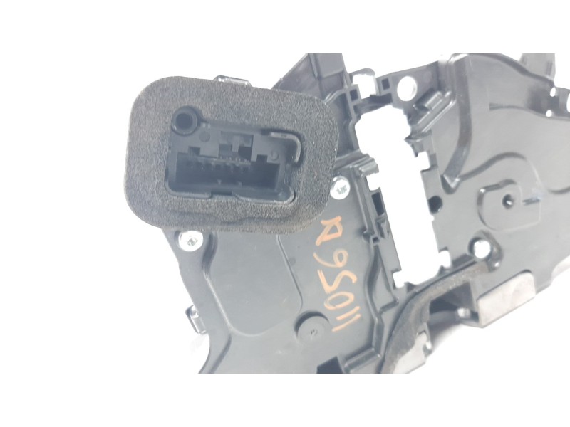 Recambio de cerradura puerta delantera izquierda para volkswagen polo 1.0 tsi referencia OEM IAM 5TB837015B  