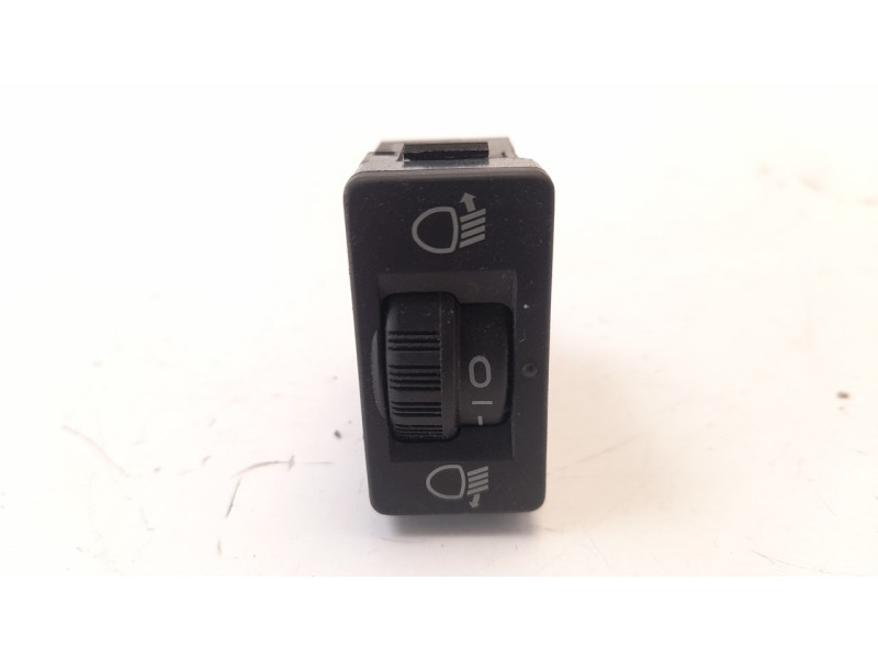 Recambio de interruptor para citroen c3 1.4 hdi referencia OEM IAM 96661868XT  
