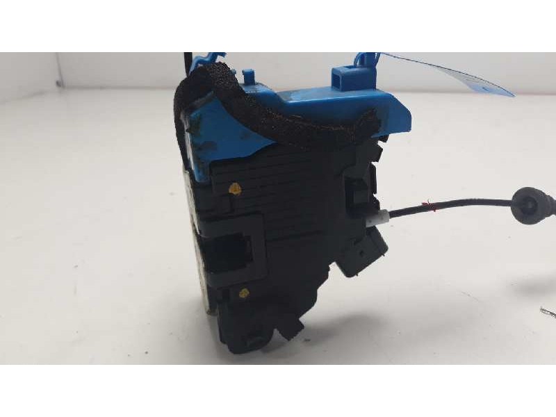 Recambio de cerradura puerta trasera izquierda para kia cee´d concept referencia OEM IAM 81410A2100JKL  