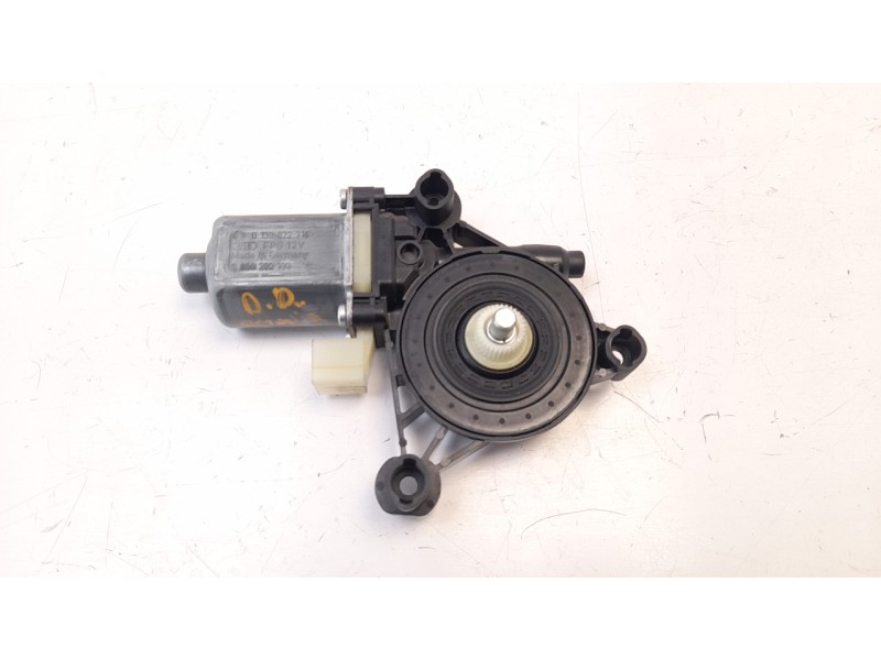 Recambio de motor elevalunas delantero derecho para skoda octavia lim. (5e3) ambition referencia OEM IAM 5Q0959802 0130822716 
