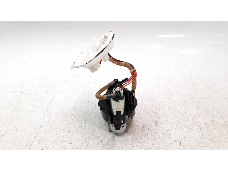 Recambio de bomba combustible para audi q7 4mg referencia OEM IAM 4M0919087BH  