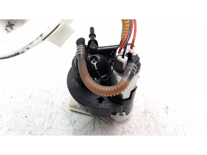 Recambio de bomba combustible para audi q7 4mg referencia OEM IAM 4M0919087BH  