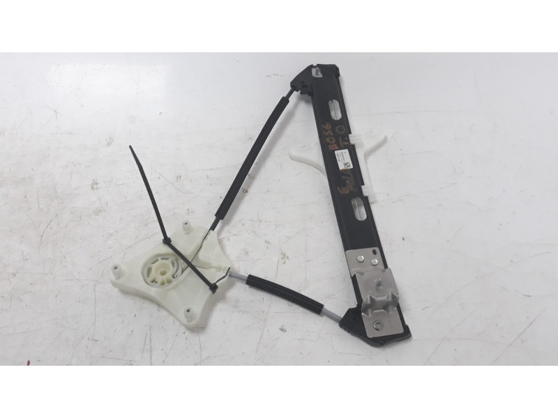 Recambio de elevalunas trasero derecho para volkswagen polo 1.0 tsi referencia OEM IAM 2G6839462C  