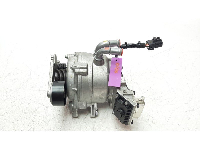 Recambio de alternador para hyundai kona referencia OEM IAM 3739003900  