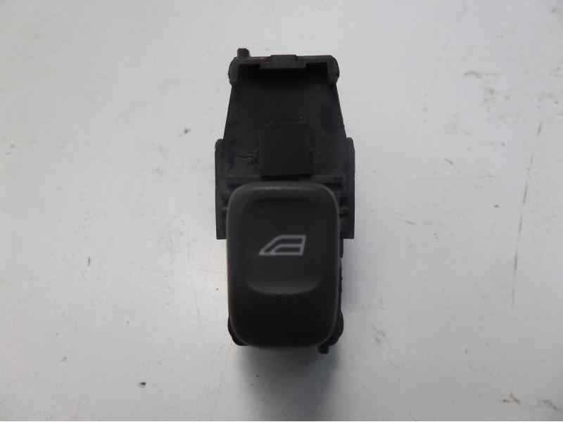 Recambio de mando elevalunas trasero derecho para volvo v40 familiar 1.6 referencia OEM IAM 30638710 03W361 