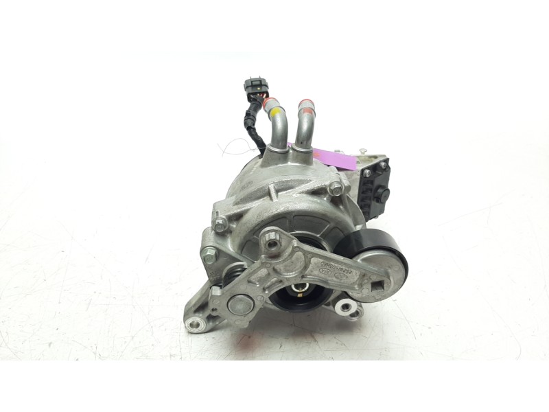 Recambio de alternador para hyundai kona referencia OEM IAM 3739003900  