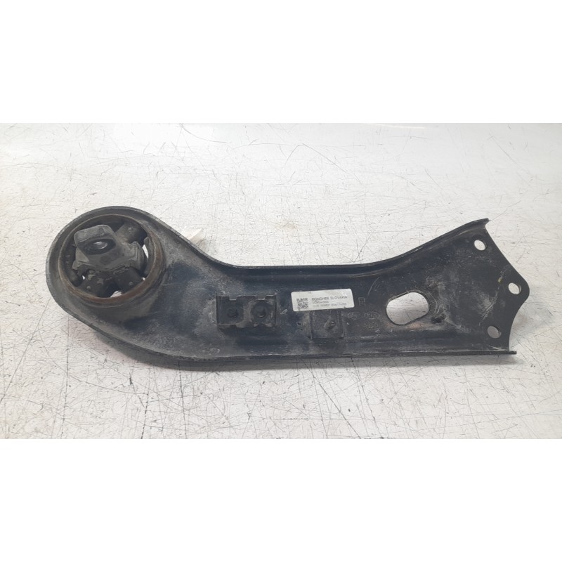 Recambio de brazo suspension superior trasero derecho para kia sportage business 2wd referencia OEM IAM 55280H3000  