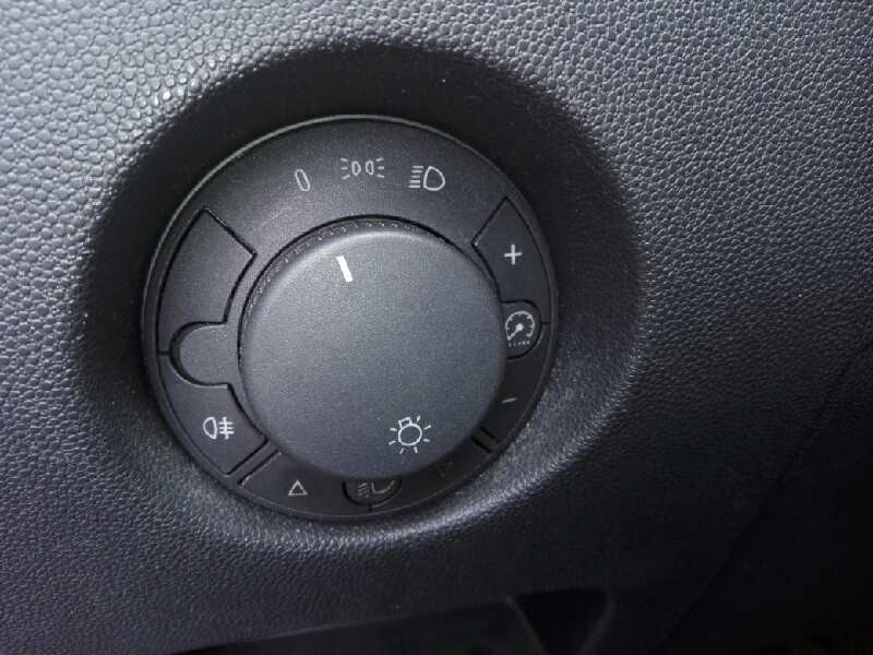 Recambio de mando luces para opel corsa d 1.3 16v cdti referencia OEM IAM 13249401EF 241898TRW 23560640