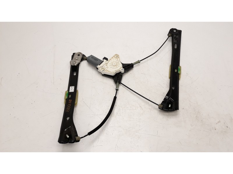 Recambio de elevalunas delantero derecho para volkswagen passat variant (3g5) 1.6 tdi dpf referencia OEM IAM 3G0837462C 10623641