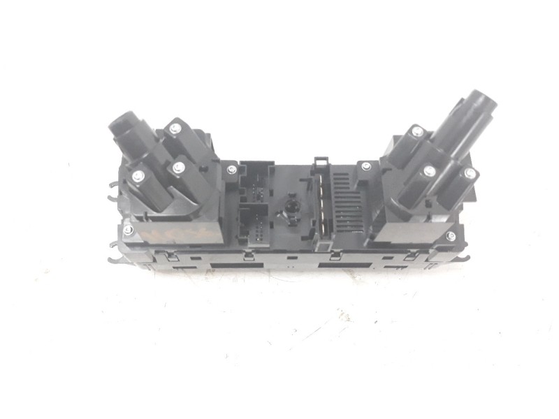 Recambio de mando climatizador para volkswagen polo 1.0 tsi referencia OEM IAM 2G1820045T  