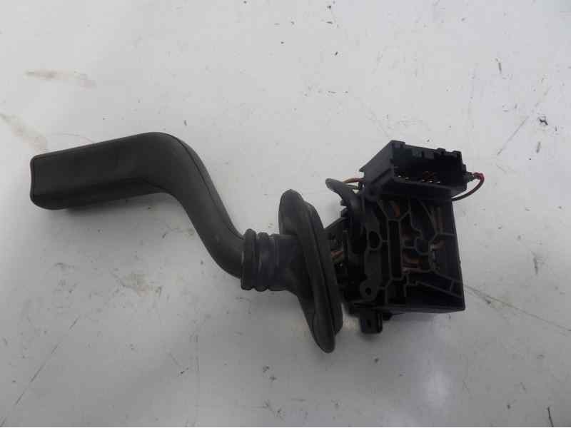 Recambio de mando limpia para volvo v40 familiar 1.6 referencia OEM IAM   