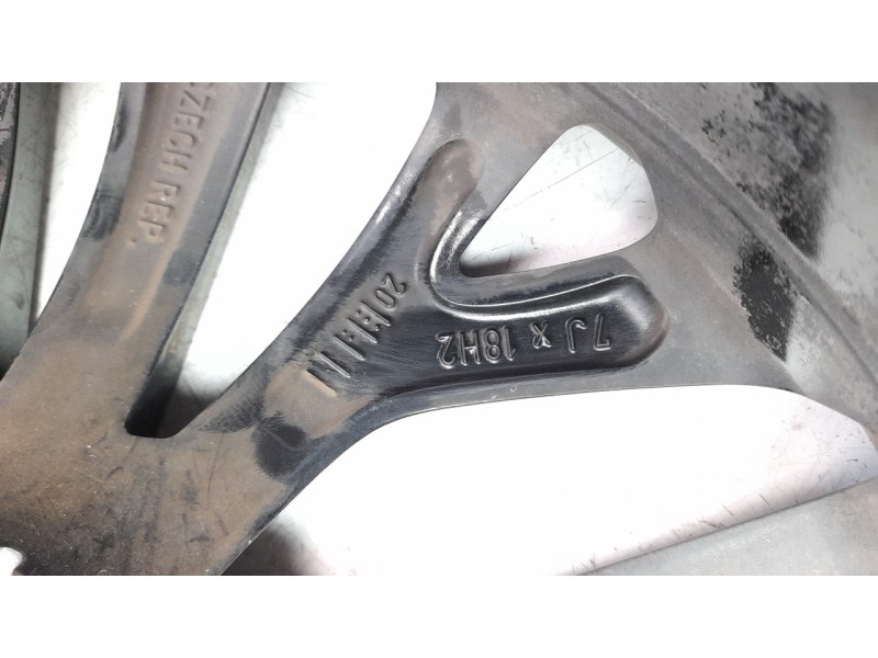 Recambio de llanta para hyundai tucson 1.6 crdi cat referencia OEM IAM 52910D3430  
