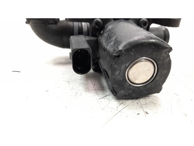 Recambio de valvula intercambio de calefaccion para audi q7 4mg referencia OEM IAM 1T0820036D  