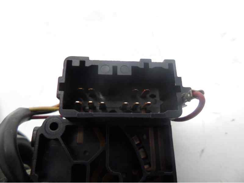 Recambio de mando limpia para volvo v40 familiar 1.6 referencia OEM IAM   