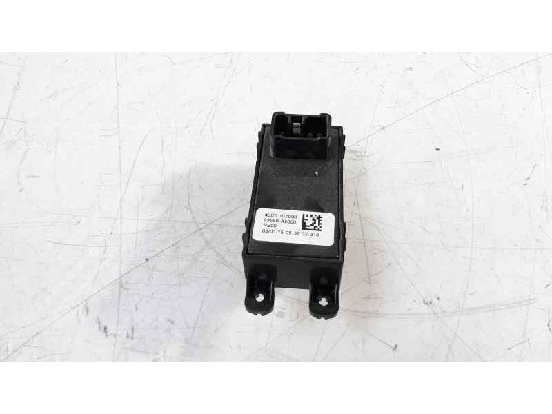 Recambio de mando elevalunas trasero derecho para kia cee´d concept referencia OEM IAM 93580A2000  
